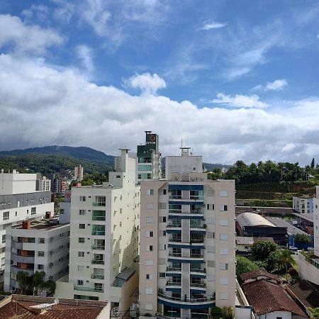 Loft 401 Perto Da Vila Germanica E Centro Blumenau Kültér fotó